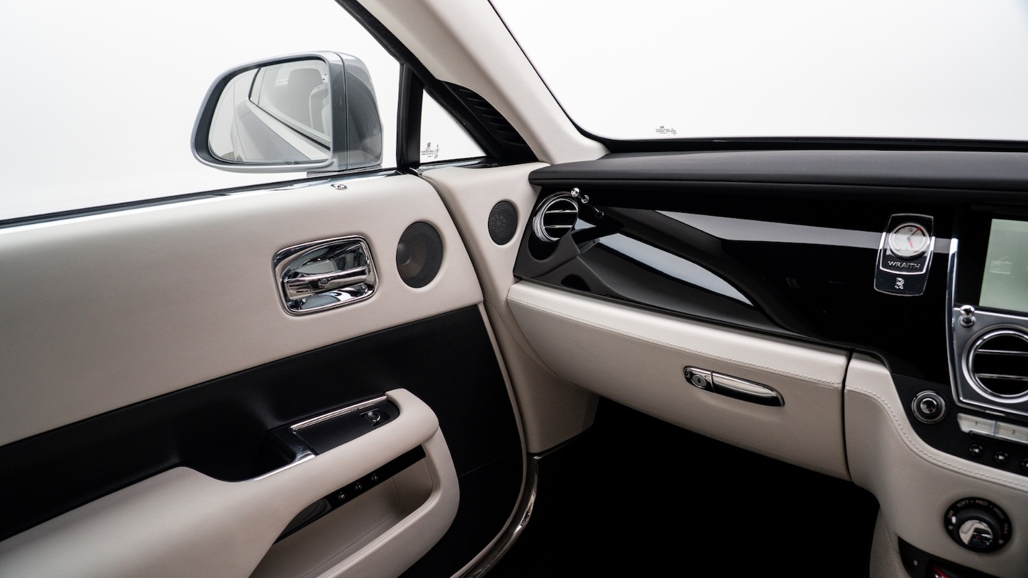 Used Rolls-Royce Wraith 2015 for sale - 77031406: Photo 18