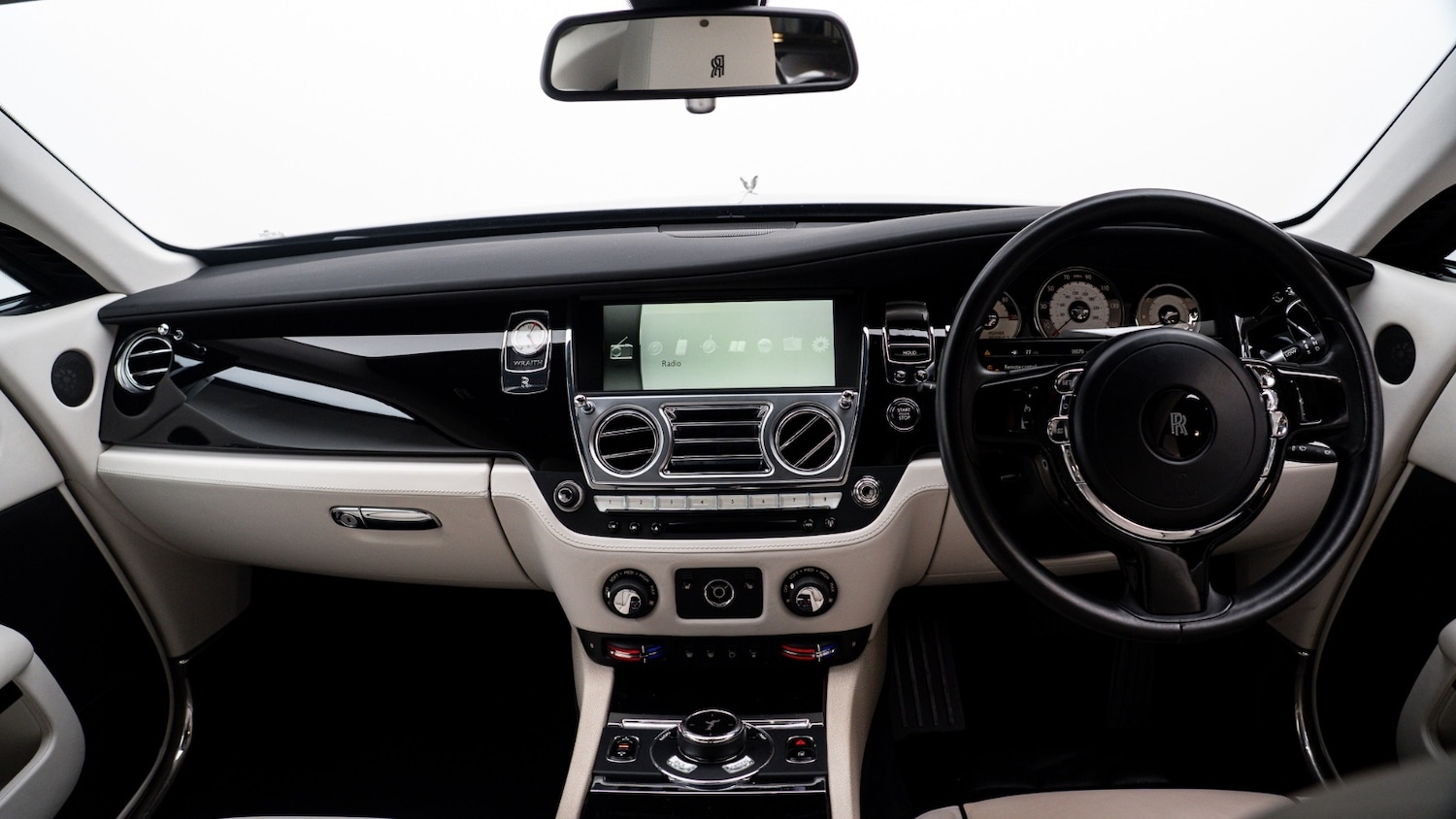 Used Rolls-Royce Wraith 2015 for sale - 77031406: Photo 2