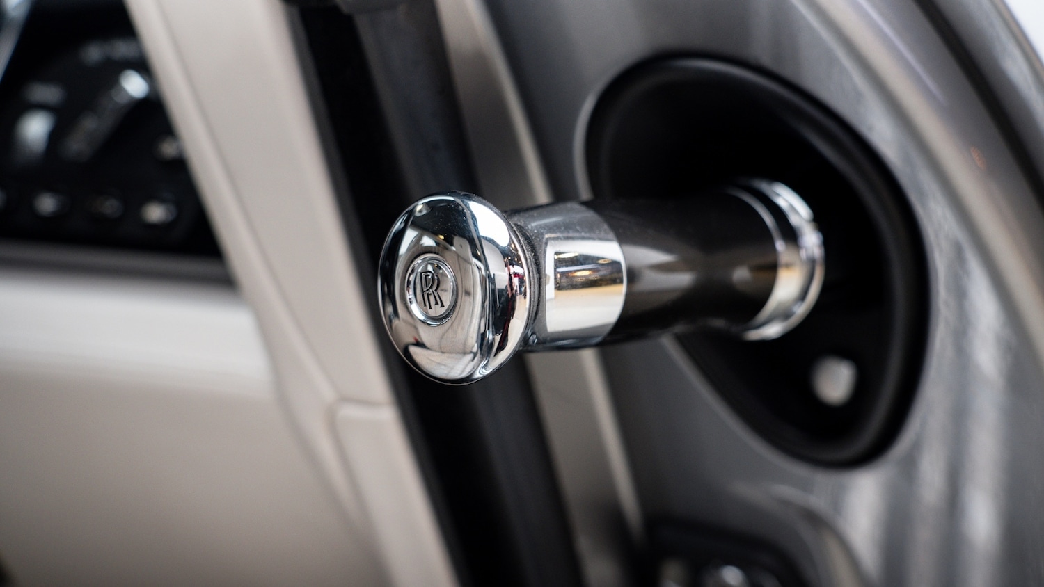 Used Rolls-Royce Wraith 2015 for sale - 77031406: Photo 30