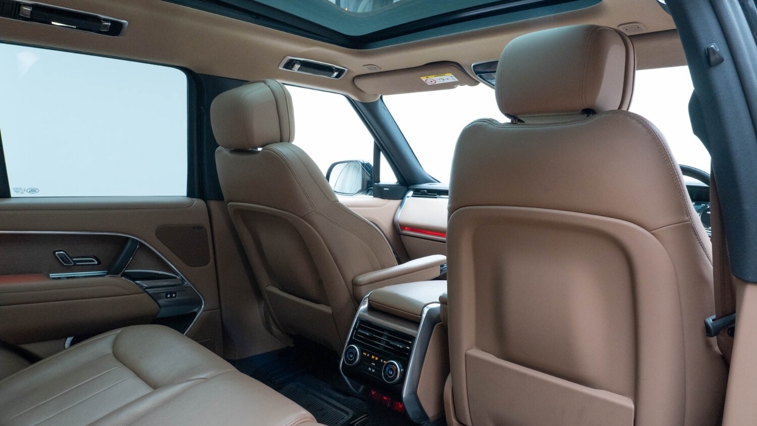 Used Land Rover Range Rover 2024 for sale - 76104175: Photo 16