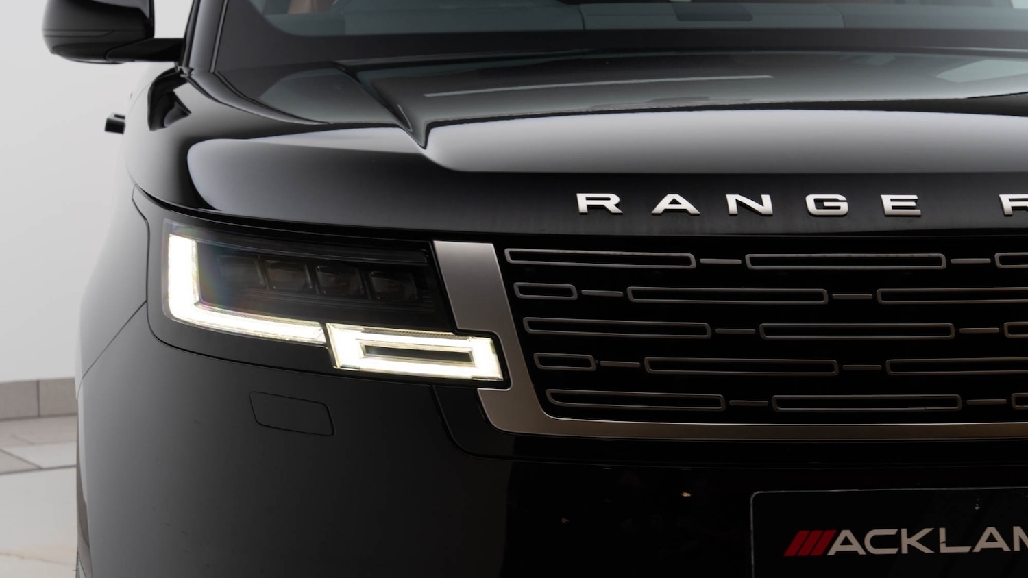 Used Land Rover Range Rover 2024 for sale - 76104175: Photo 8