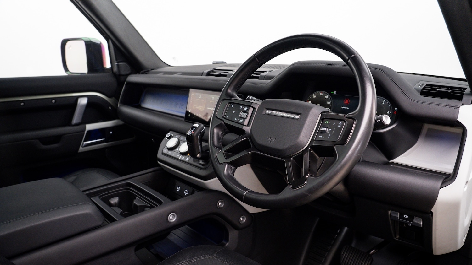 Used Land Rover Defender 2023 for sale - 77745790: Photo 30