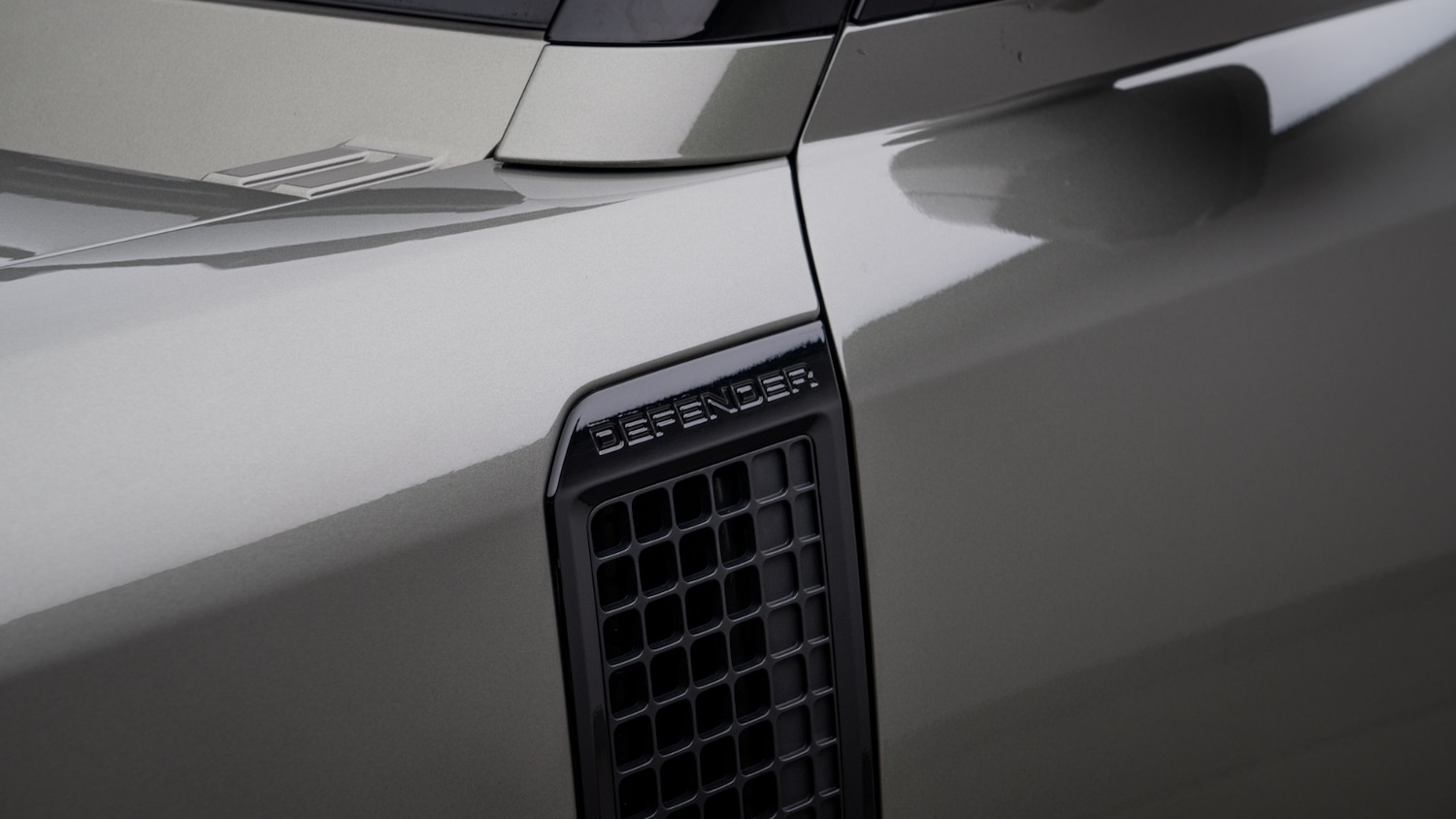 Used Land Rover Defender 2023 for sale - 77745790: Photo 41