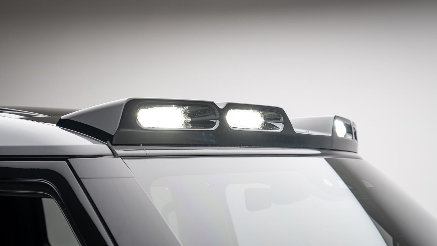 Used Land Rover Defender 2023 for sale - 77745790: Photo 51