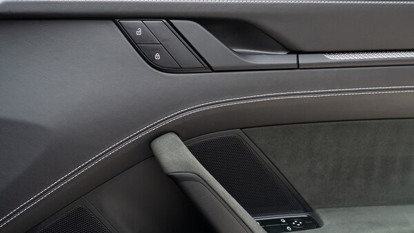 Used Porsche 911 2023 for sale - 75471218: Photo 32