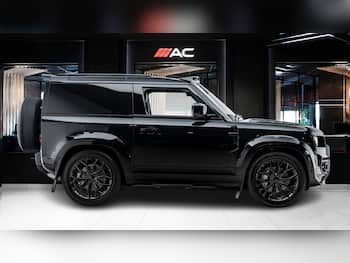 Used Land Rover Defender 2025 for sale - 79852069: Photo