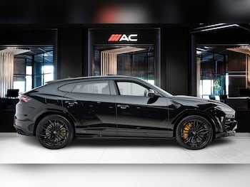 Used Lamborghini Urus 2025 for sale - 79042569: Photo