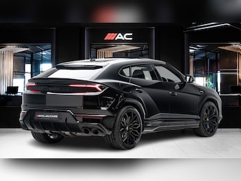 Used Lamborghini Urus 2025 for sale - 79042569: Photo