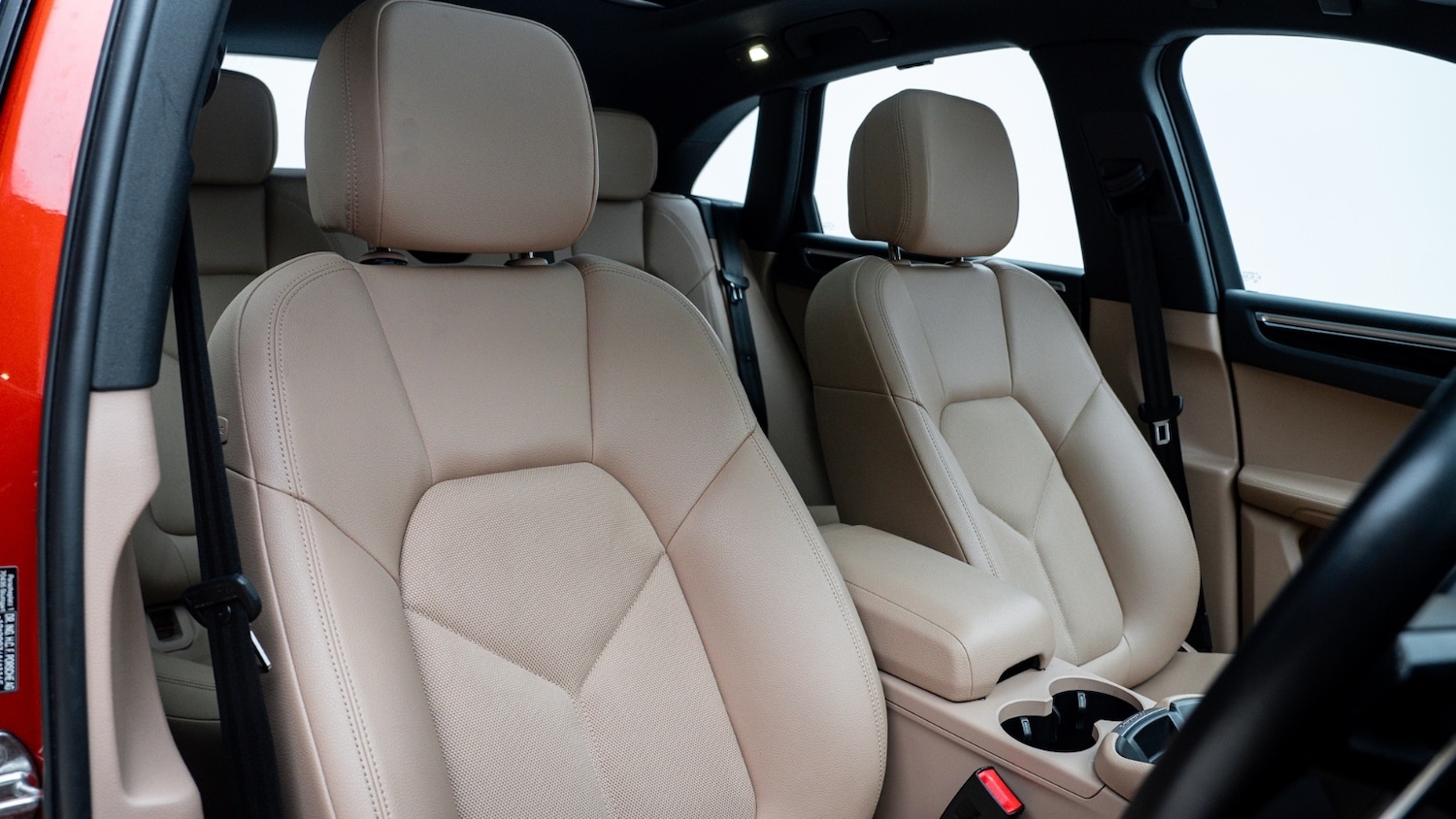 Used Porsche Macan 2022 for sale - 77145877: Photo 3