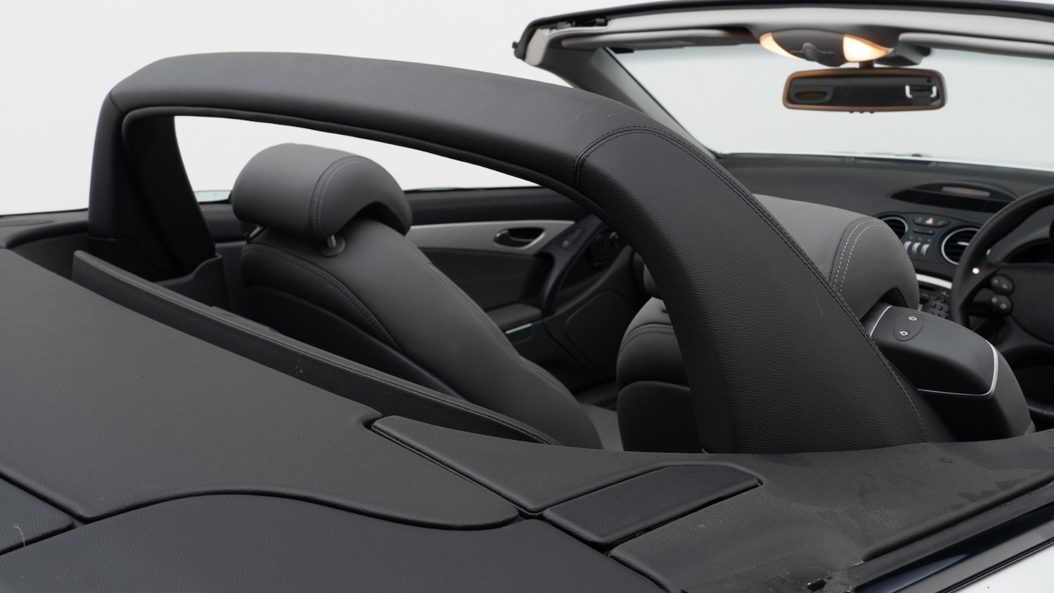 Used Mercedes-Benz SL 2004 for sale - 76124263: Photo 29