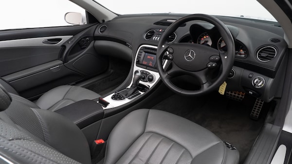 Used Mercedes-Benz SL 2004 for sale - 76124263: Photo 3