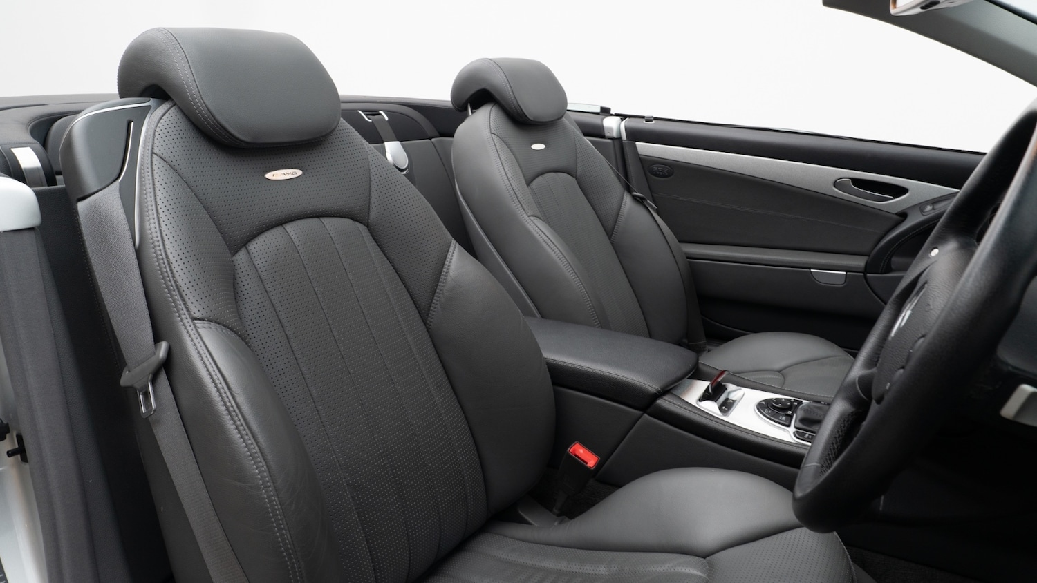 Used Mercedes-Benz SL 2004 for sale - 76124263: Photo 4