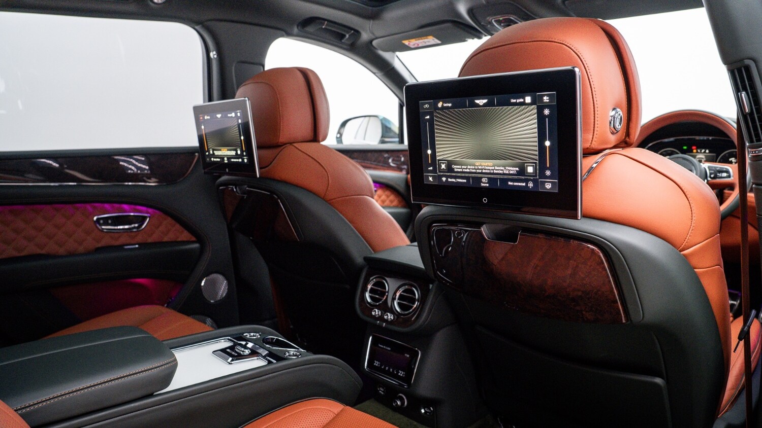 Used Land Rover Defender 2025 for sale - 77702696: Photo 11