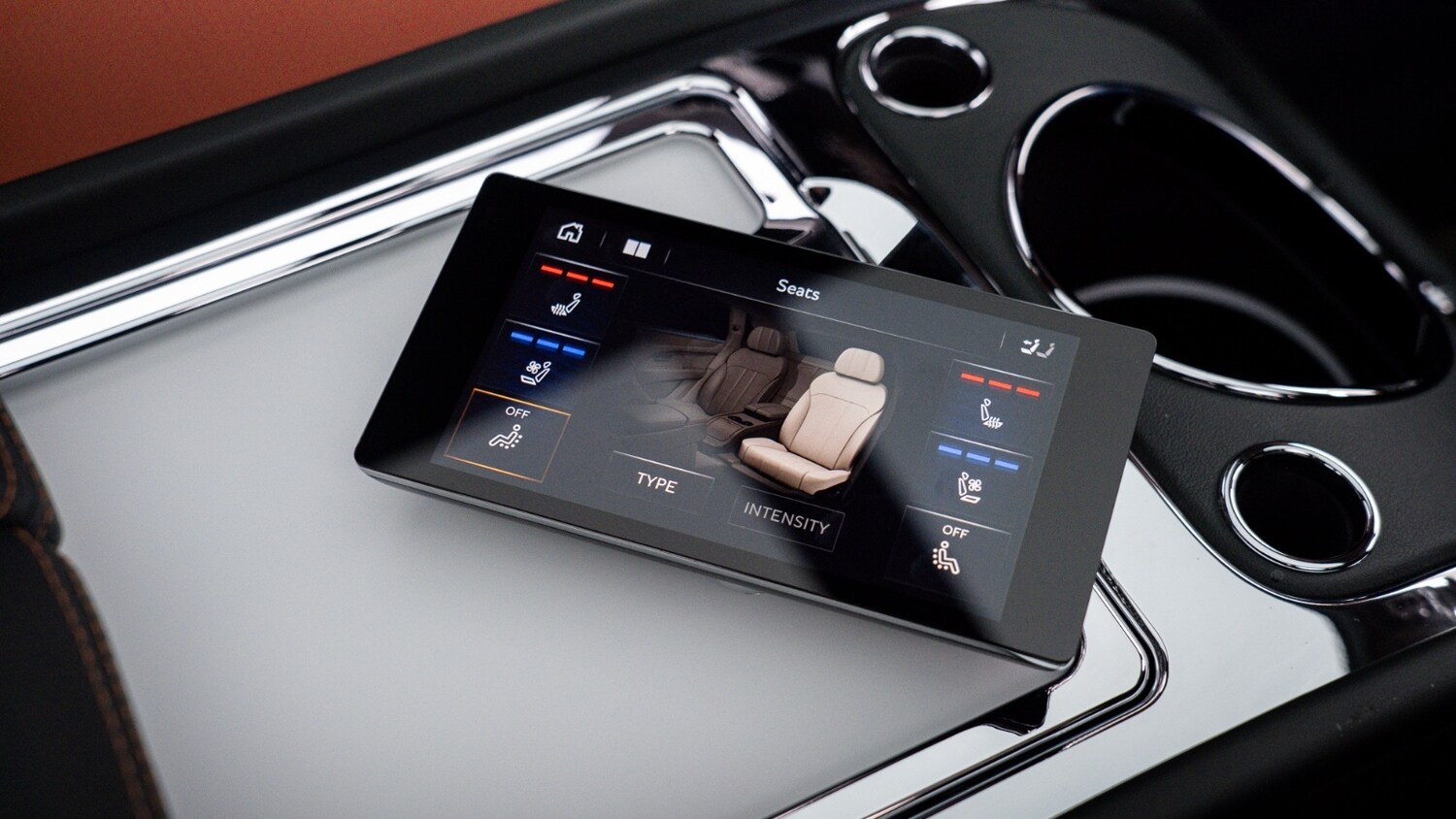 Used Land Rover Defender 2025 for sale - 77702696: Photo 16