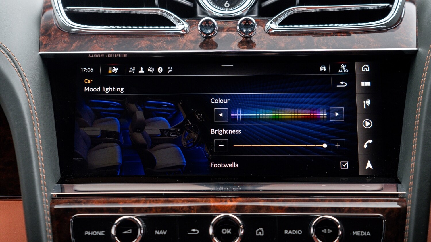 Used Land Rover Defender 2025 for sale - 77702696: Photo 20