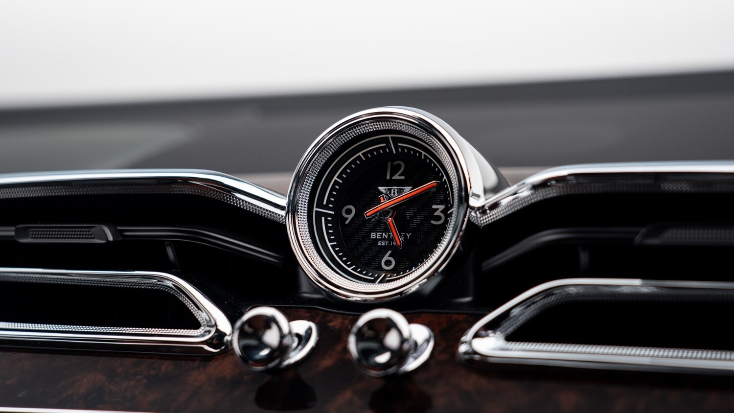 Used Land Rover Defender 2025 for sale - 77702696: Photo 38