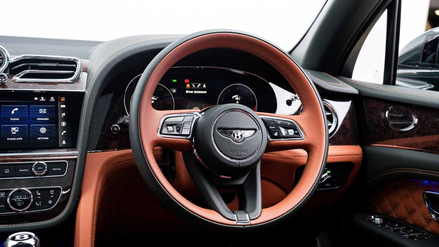 Used Land Rover Defender 2025 for sale - 77702696: Photo 41