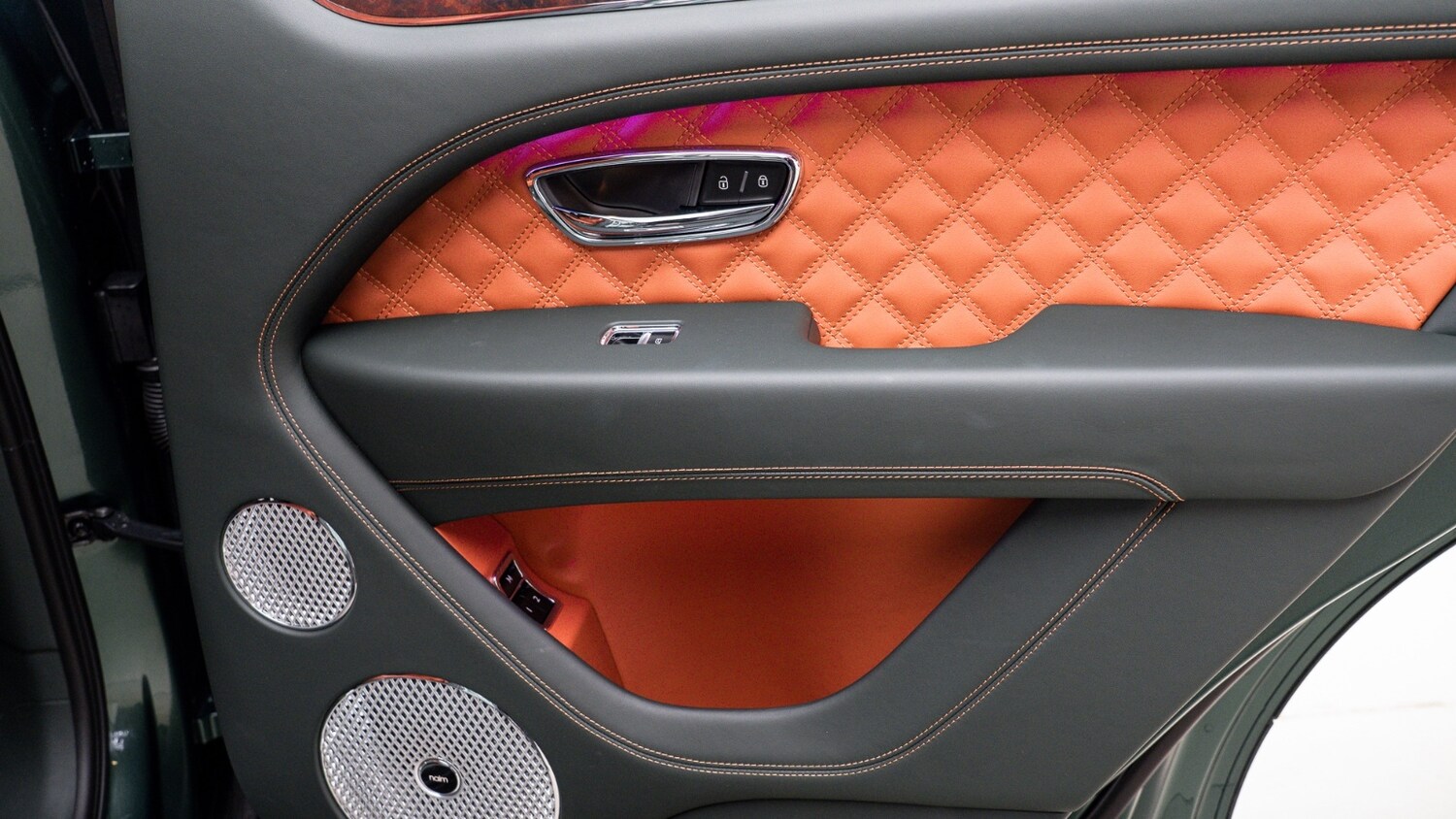 Used Land Rover Defender 2025 for sale - 77702696: Photo 9