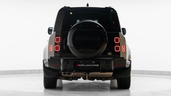 Used Land Rover Defender 2023 for sale - 76328061: Photo 5