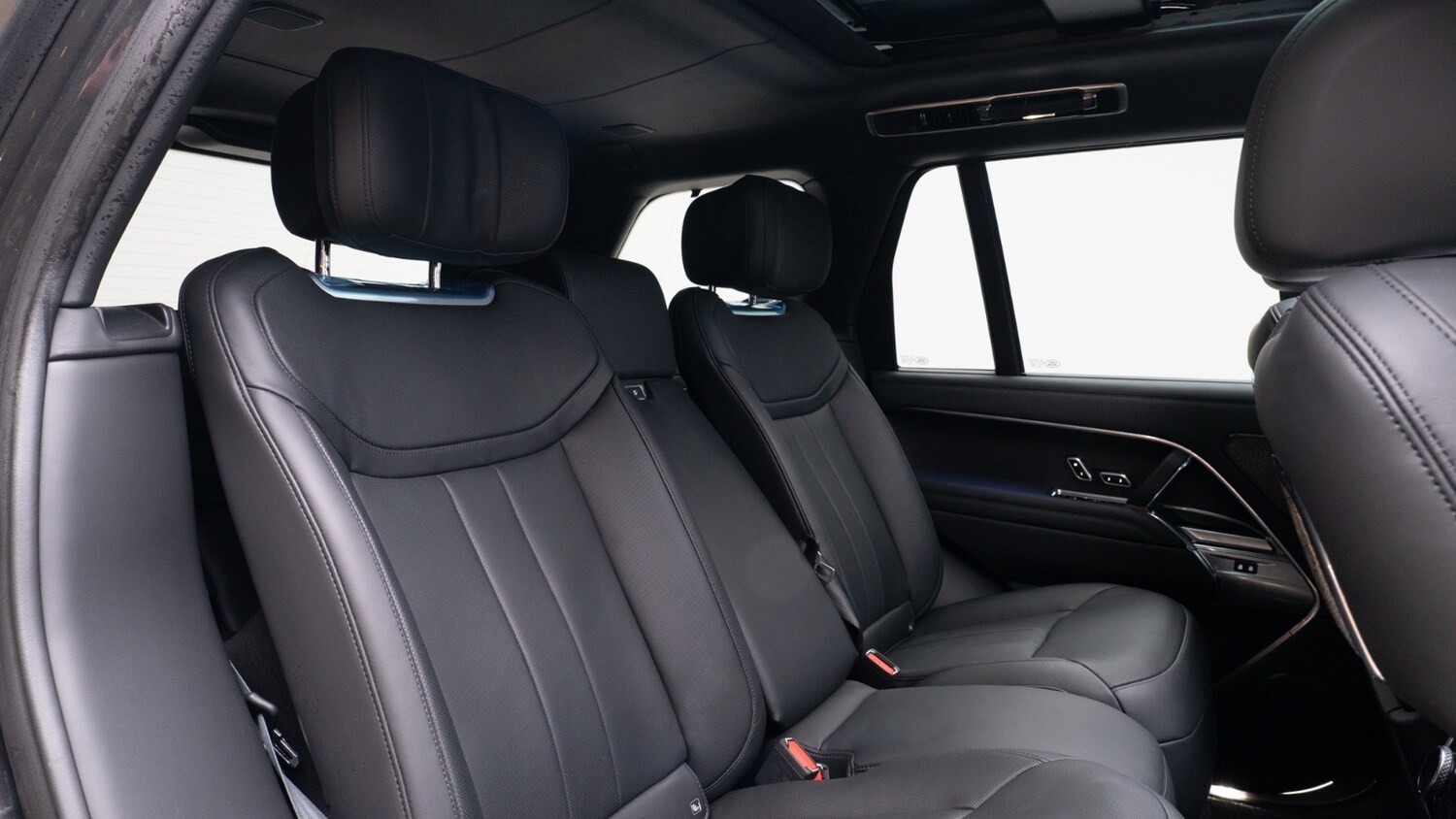 Used Land Rover Range Rover 2024 for sale - 77648038: Photo 16