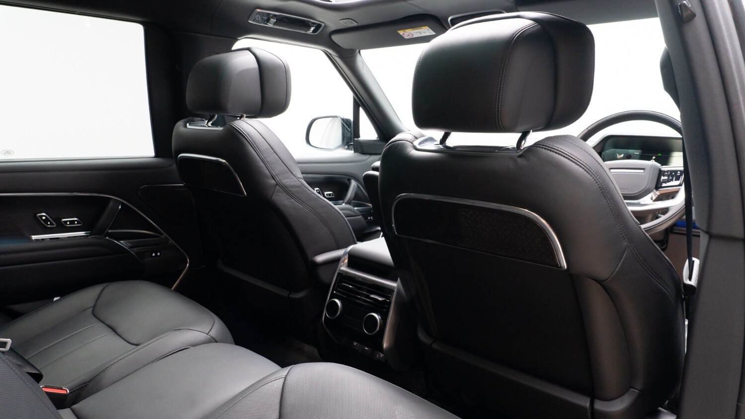 Used Land Rover Range Rover 2024 for sale - 77648038: Photo 17