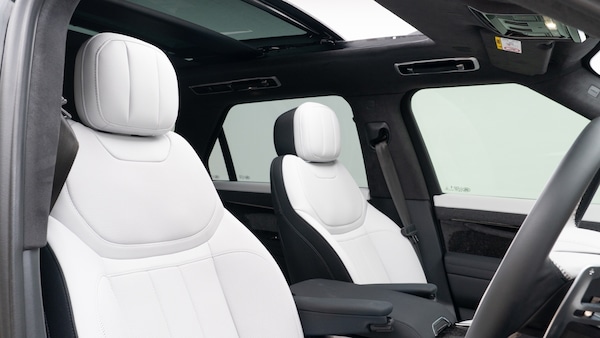 Used Land Rover Range Rover Sport 2023 for sale - 75471238: Photo 3