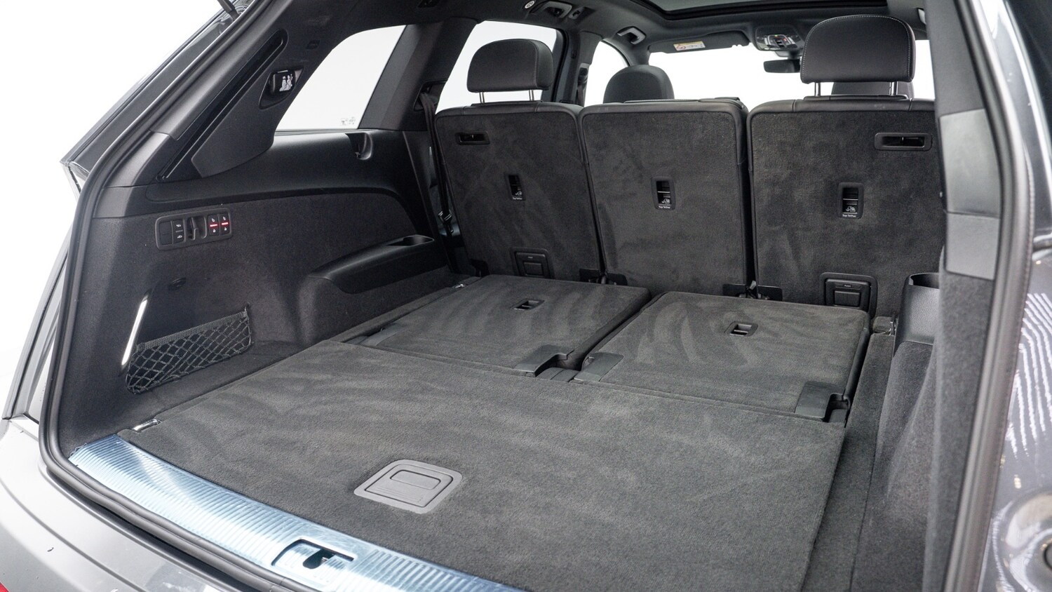 Used Audi Q7 2025 for sale - 77810126: Photo 11