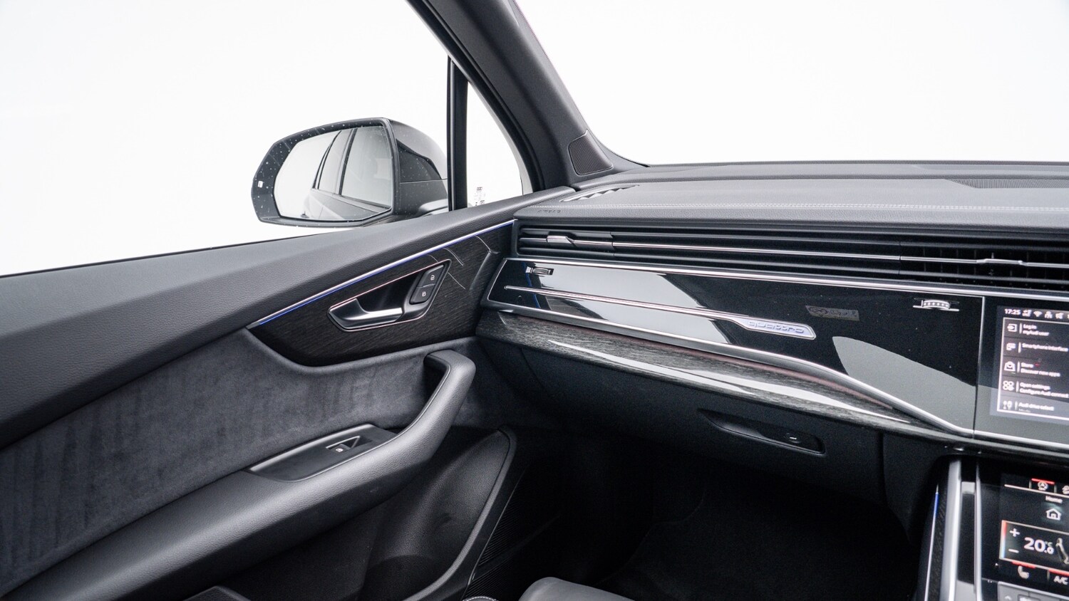 Used Audi Q7 2025 for sale - 77810126: Photo 27