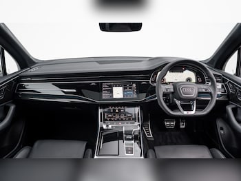 Used Audi Q7 2025 for sale - 77810126: Photo