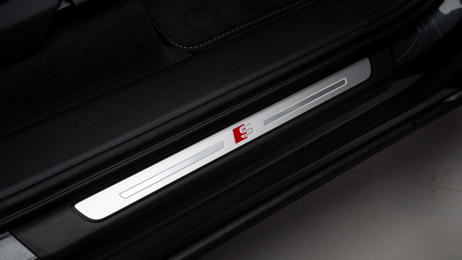 Used Audi Q7 2025 for sale - 77810126: Photo 32