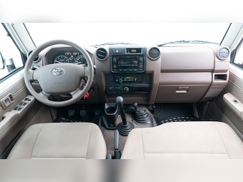 Used Toyota Land Cruiser 2020 for sale - 75584325: Photo