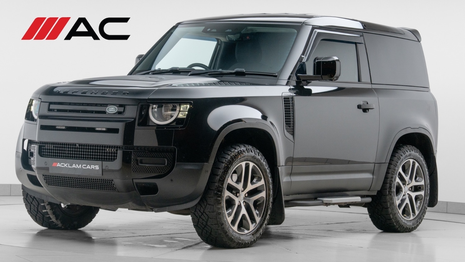 Used Land Rover Defender 2022 for sale - 76640185: Photo 1