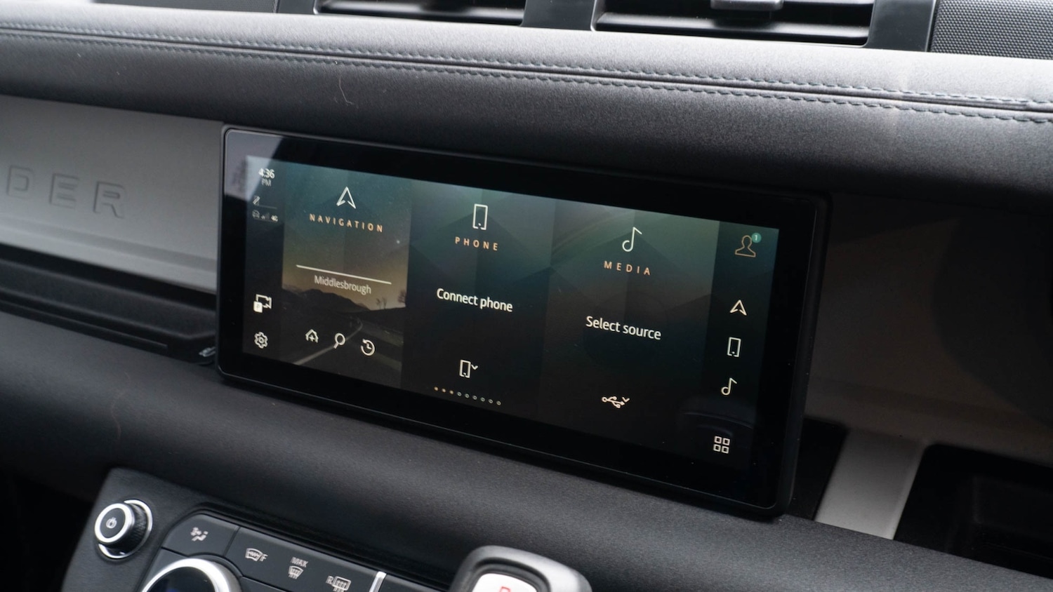 Used Land Rover Defender 2022 for sale - 76640185: Photo 18