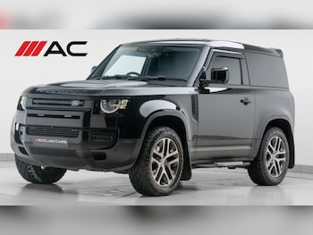 Land Rover - Defender