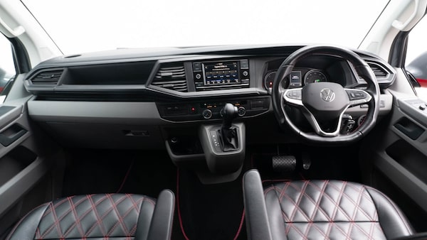Used Volkswagen Transporter 2021 for sale - 76172286: Photo 2