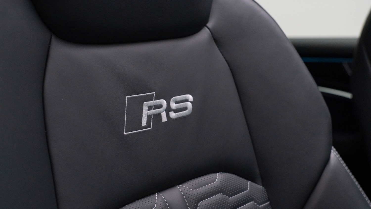 Used Audi RS6 2024 for sale - 76372775: Photo 29