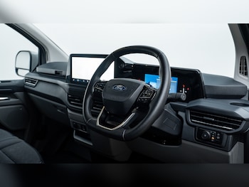 Used Ford E-Transit 2025 for sale - 77095364: Photo