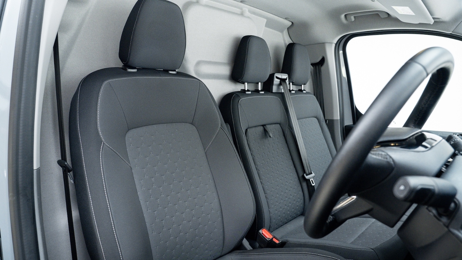 Used Ford E-Transit 2025 for sale - 77095364: Photo 3