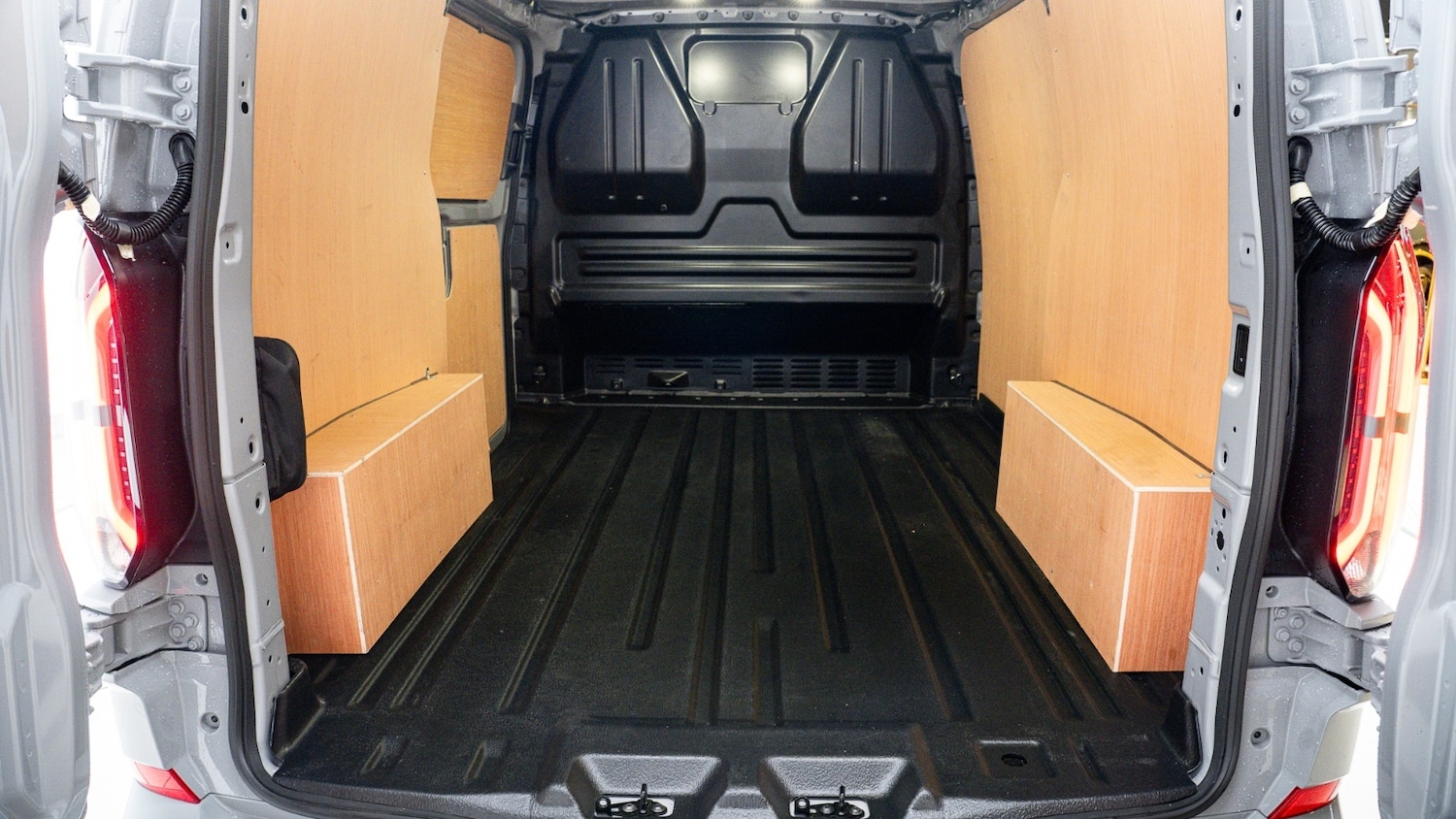 Used Ford E-Transit 2025 for sale - 77095364: Photo 4