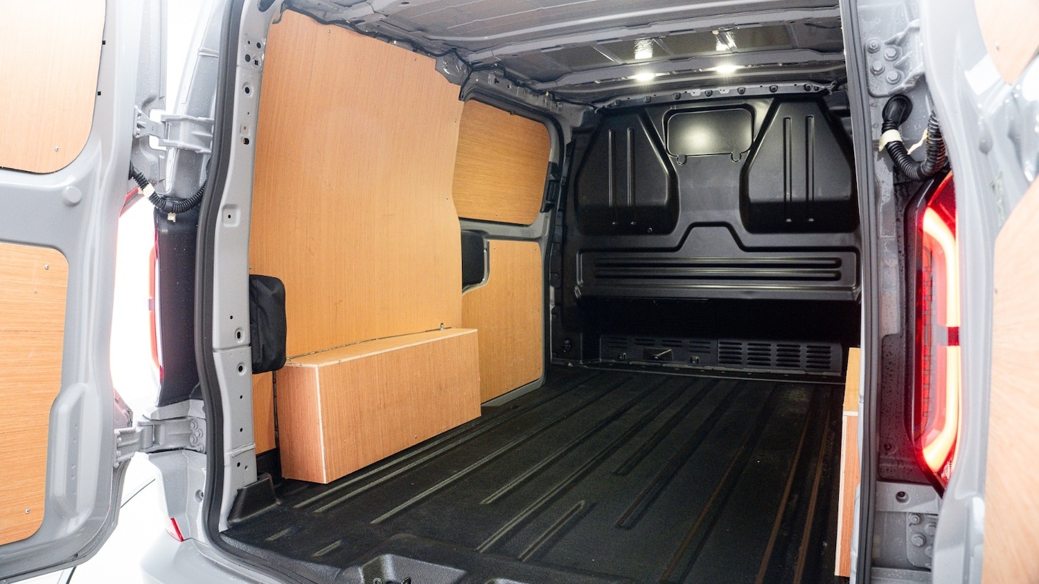 Used Ford E-Transit 2025 for sale - 77095364: Photo 9