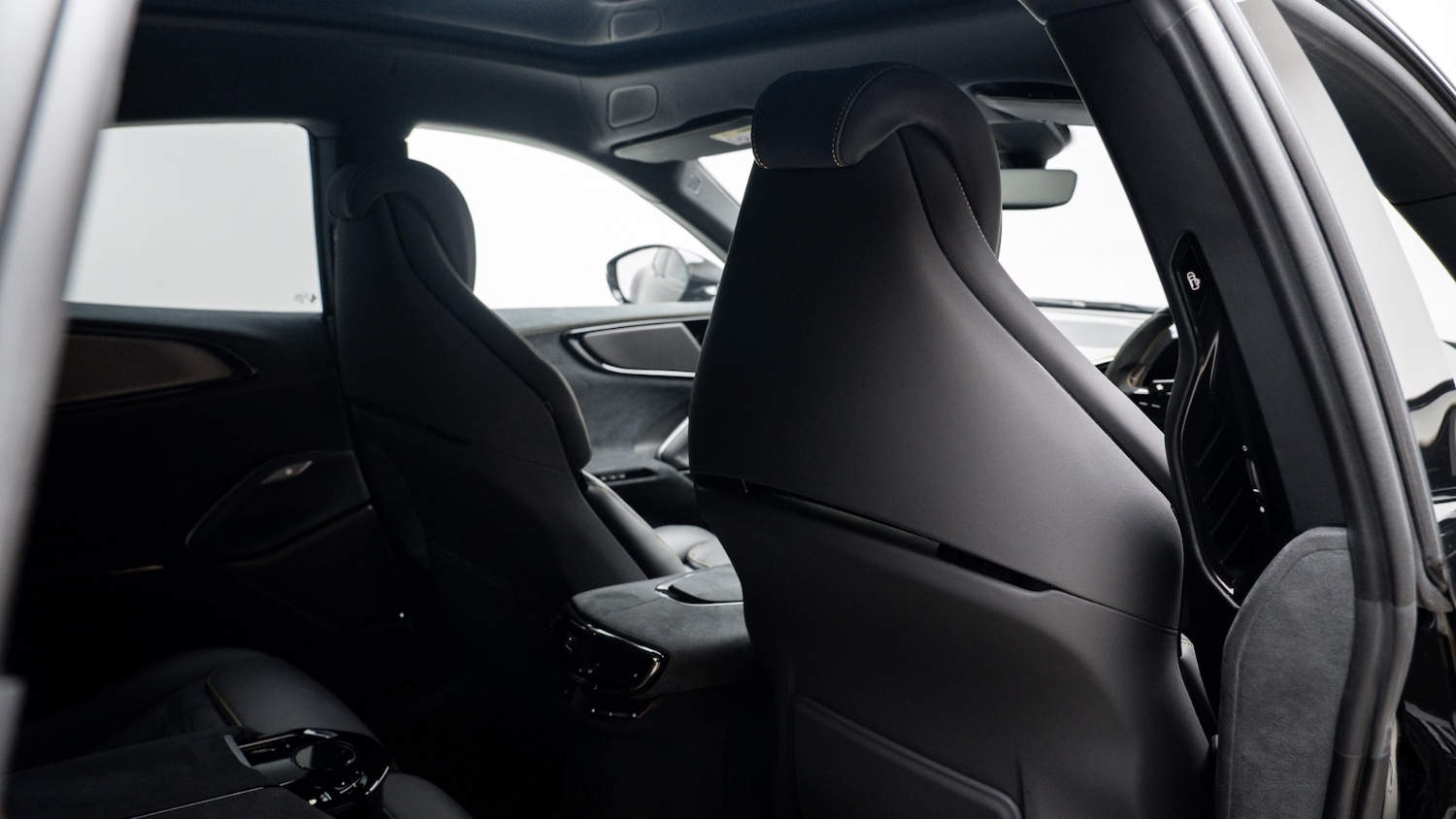 Used Ferrari Purosangue 2025 for sale - 78014433: Photo 13