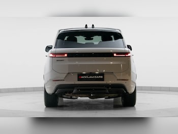 Used Land Rover Range Rover Sport 2025 for sale - 76664529: Photo