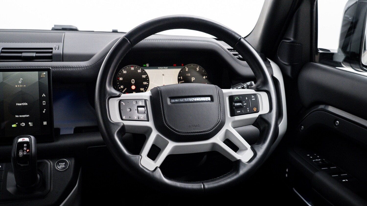 Used Land Rover Defender 2024 for sale - 77959981: Photo 13