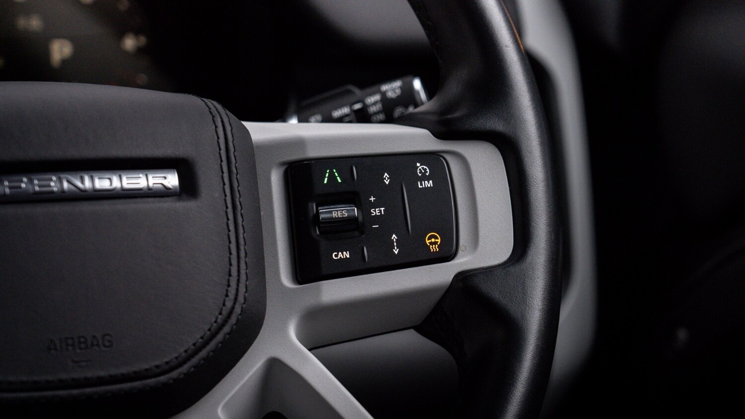 Used Land Rover Defender 2024 for sale - 77959981: Photo 15