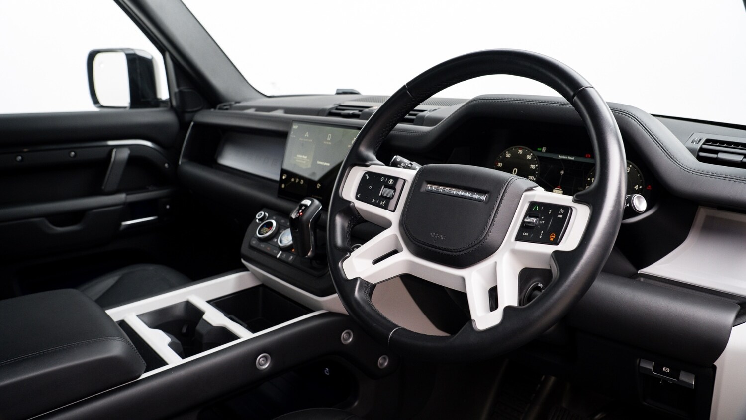 Used Land Rover Defender 2024 for sale - 77959981: Photo 28