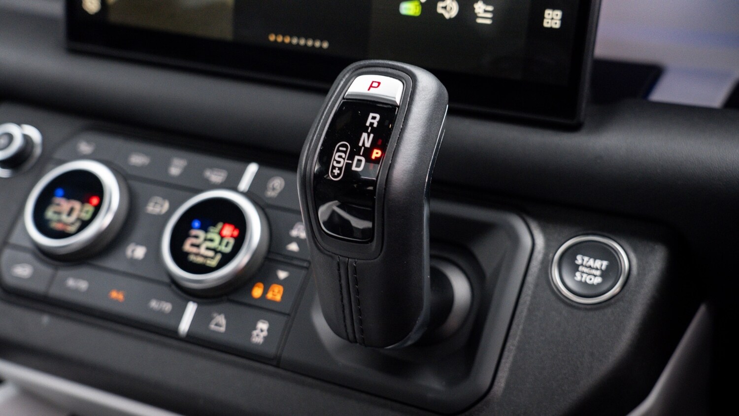 Used Land Rover Defender 2024 for sale - 77959981: Photo 33