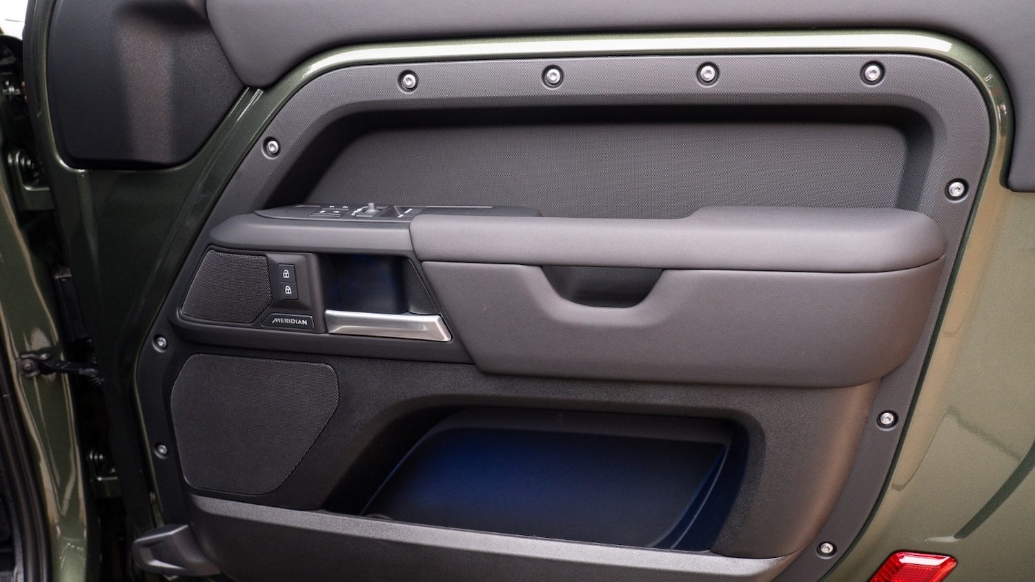 Used Land Rover Defender 2025 for sale - 77235556: Photo 13