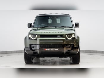 Used Land Rover Defender 2025 for sale - 77235556: Photo