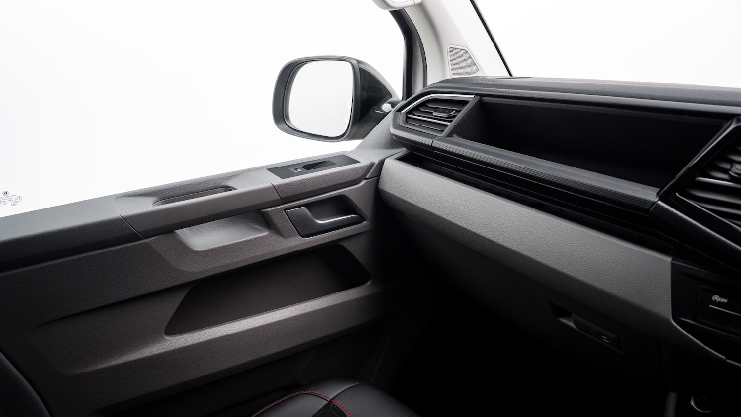 Used Volkswagen Transporter 2024 for sale - 77247960: Photo 22