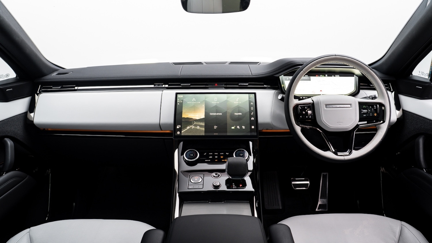 Used Land Rover Range Rover Sport 2023 for sale - 77740096: Photo 2